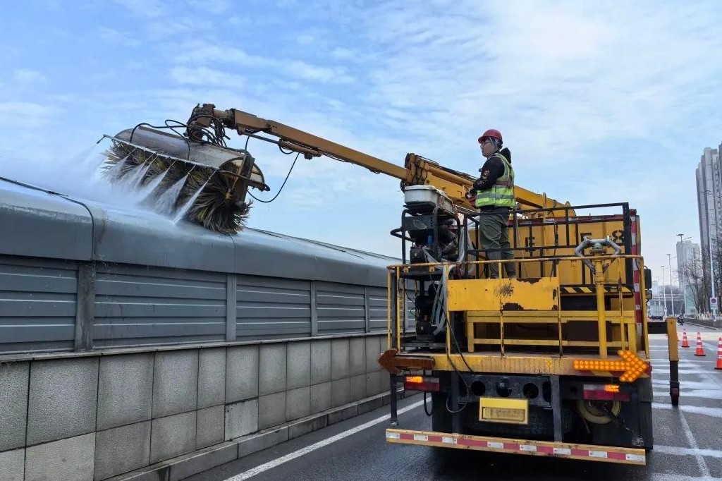 市政设施人工清洗