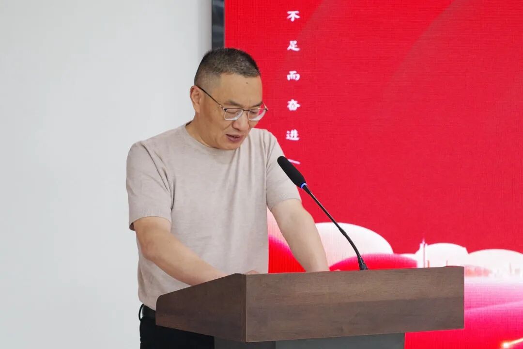 锚定目标 聚力攻坚丨鸿灌环境召开2025年 一季度工作会议(图19)