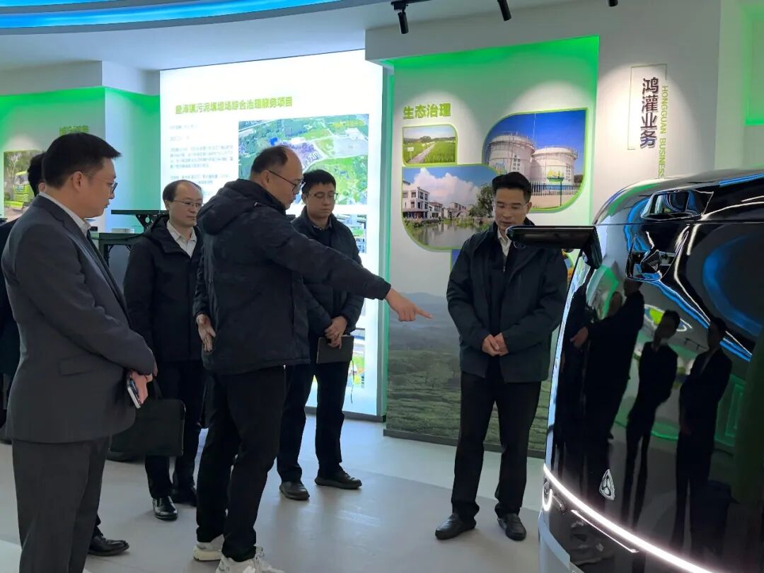 吴江区人大常委会主任钱斌莅临鸿灌环境调研指导(图6)