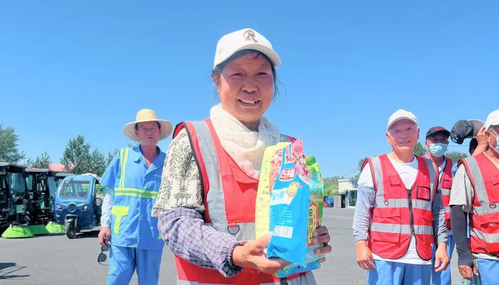 夏日送清凉 关爱沁人心(图16)