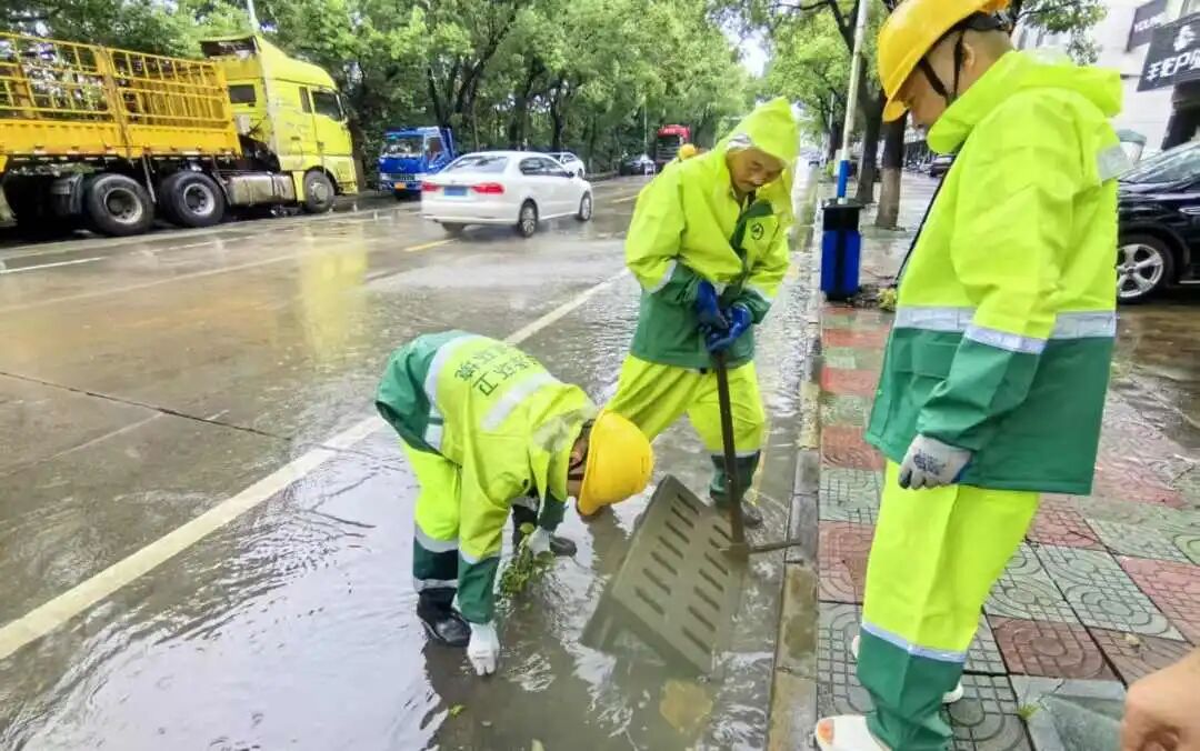 逆风守护|鸿灌环境盛泽项目硬核迎战台风“白海豚”(图8)